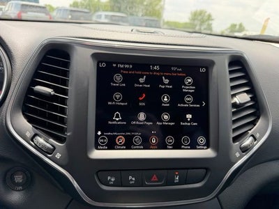2023 Jeep Cherokee Altitude Lux