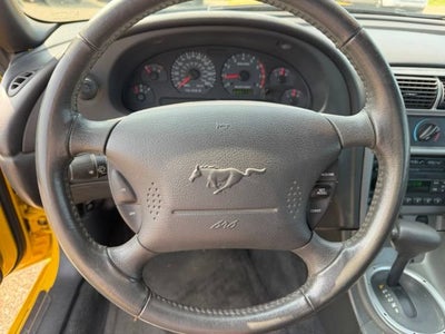 2004 Ford Mustang GT Deluxe