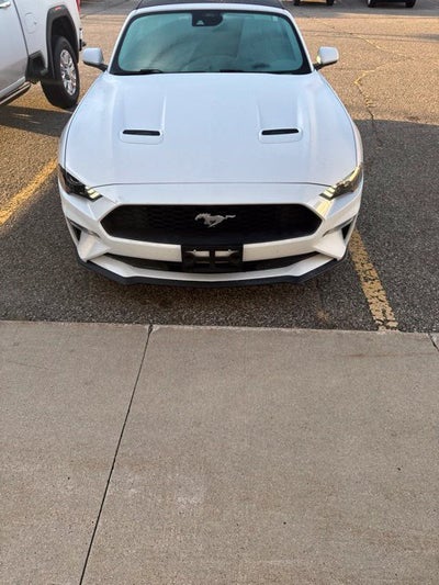 2021 Ford Mustang EcoBoost