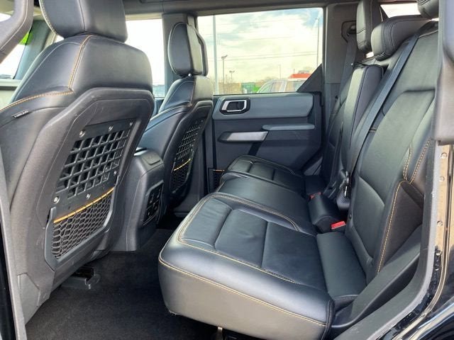 2021 Ford Bronco Base