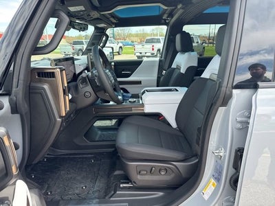 2024 GMC HUMMER EV SUV 2X