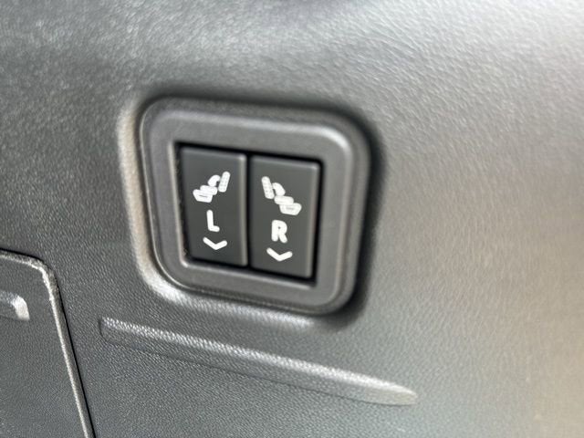 2024 GMC HUMMER EV SUV 2X