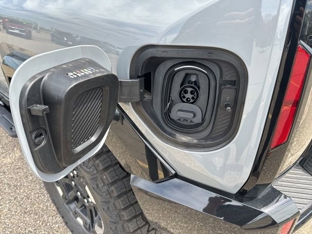 2024 GMC HUMMER EV SUV 2X