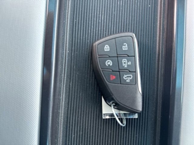 2024 GMC HUMMER EV SUV 2X