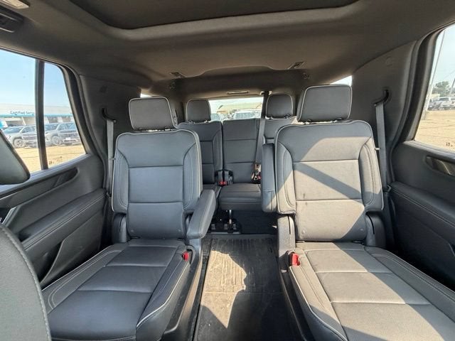 2025 GMC Yukon Elevation