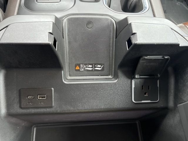 2024 GMC Sierra 3500 HD Denali