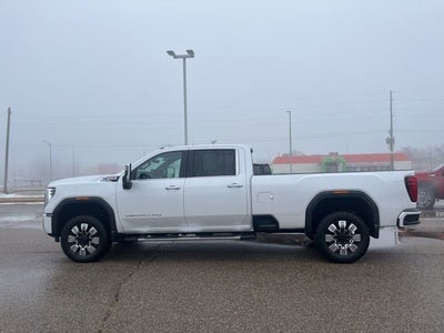 2024 GMC Sierra 3500 HD Denali