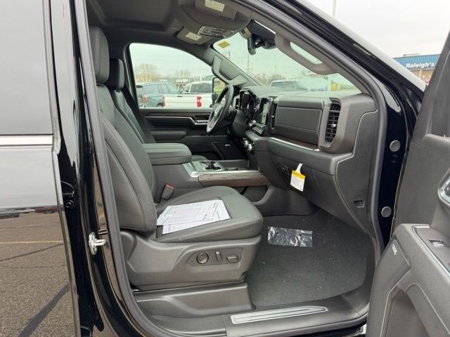 2026 GMC Sierra 3500 HD SLT