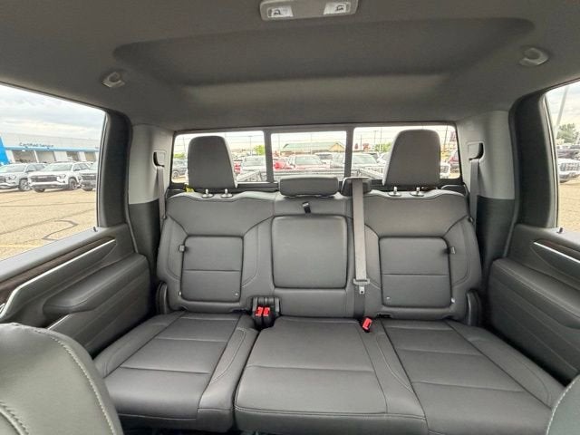 2026 GMC Sierra 3500 HD SLT DRW