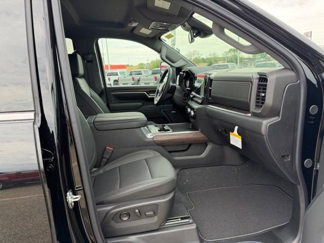 2026 GMC Sierra 3500 HD SLT DRW