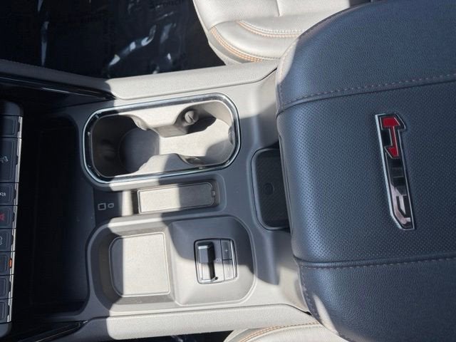 2025 GMC Sierra 3500 HD AT4