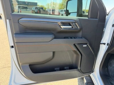 2025 GMC Sierra 3500 HD AT4