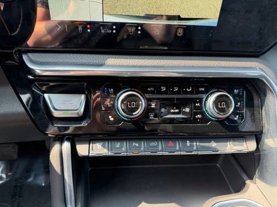 2025 GMC Sierra 3500 HD Denali