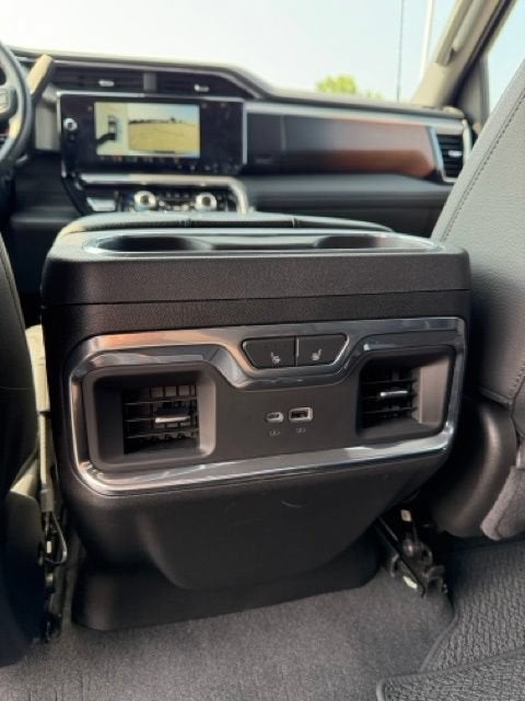 2025 GMC Sierra 3500 HD Denali