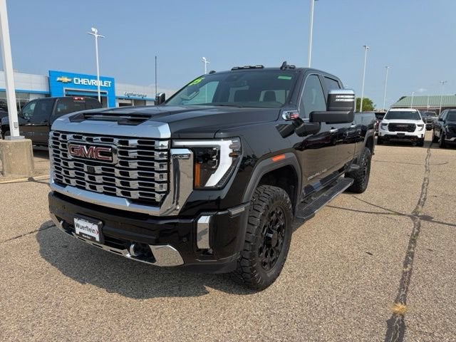 2025 GMC Sierra 3500 HD Denali