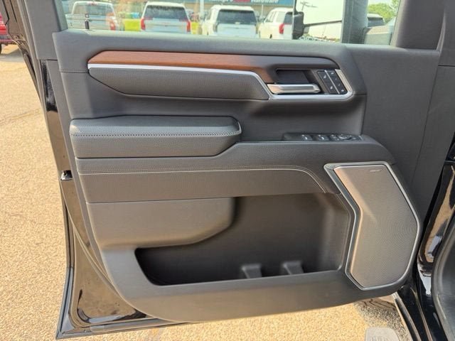 2025 GMC Sierra 3500 HD Denali