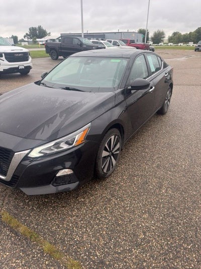 2021 Nissan Altima 2.5 SV