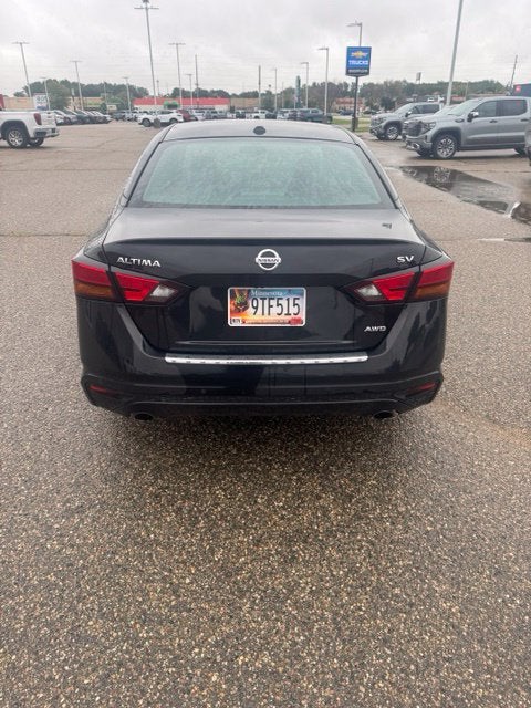 2021 Nissan Altima 2.5 SV