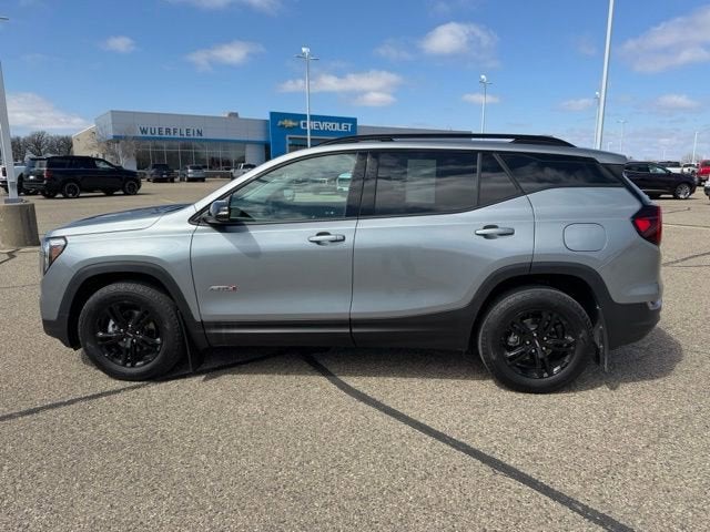 2024 GMC Terrain AT4