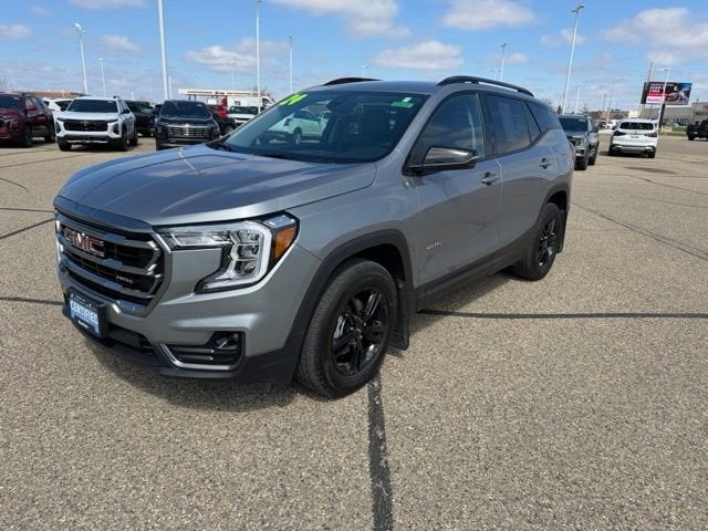 2024 GMC Terrain AT4