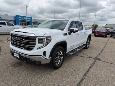 2024 GMC Sierra 1500 SLT