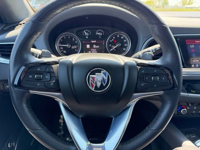 2022 Buick Enclave Essence