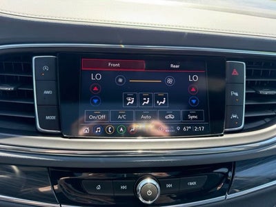 2022 Buick Enclave Essence