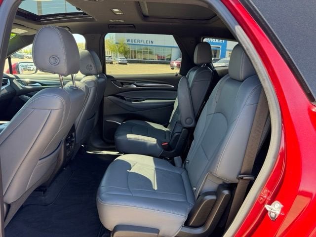 2022 Buick Enclave Essence