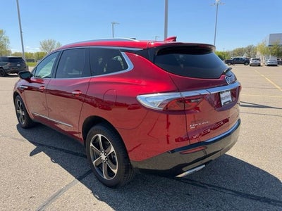 2022 Buick Enclave Essence
