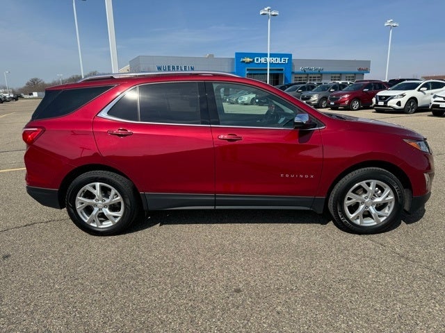 Used 2018 Chevrolet Equinox Premier with VIN 2GNAXVEV5J6149909 for sale in Albert Lea, Minnesota