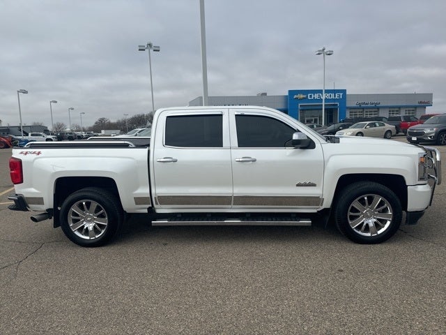 Used 2017 Chevrolet Silverado 1500 High Country with VIN 3GCUKTEC5HG322348 for sale in Albert Lea, Minnesota