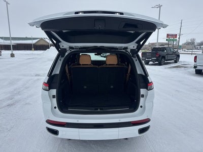 2023 Jeep Grand Cherokee L Summit