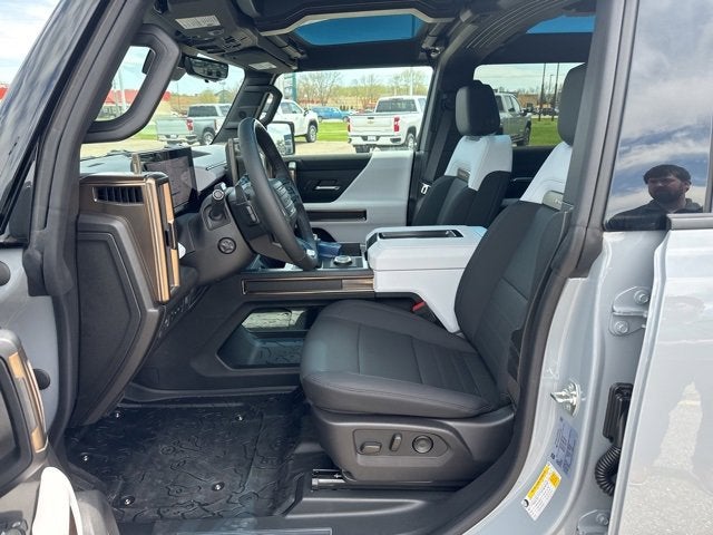 2024 GMC HUMMER EV SUV 2X