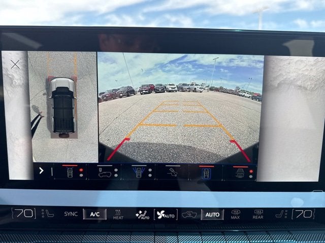 2024 GMC HUMMER EV SUV 2X