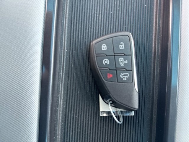 2024 GMC HUMMER EV SUV 2X