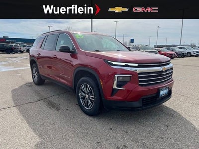 2025 Chevrolet Traverse LT