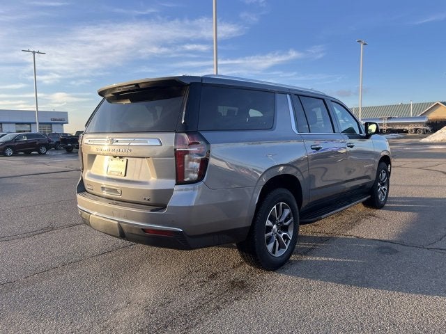 2022 Chevrolet Suburban LT