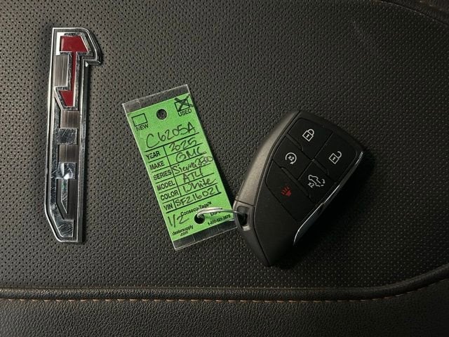 2025 GMC Sierra 3500 HD AT4