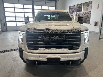 2025 GMC Sierra 3500 HD AT4