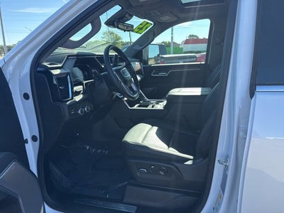 2025 GMC Sierra 3500 HD Denali