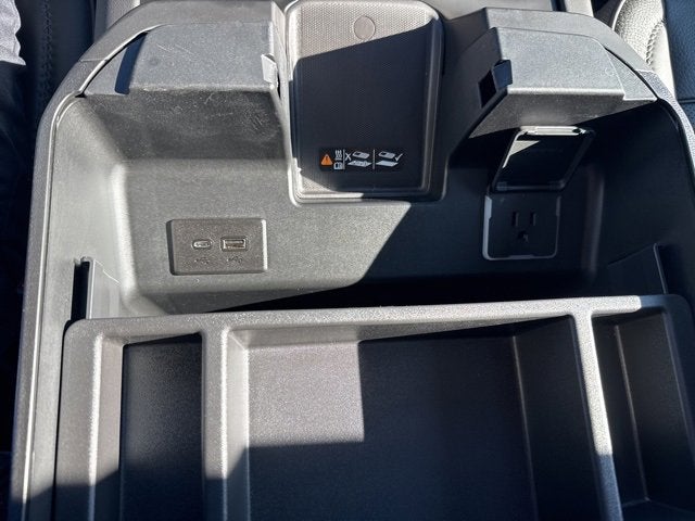 2025 GMC Sierra 3500 HD Denali