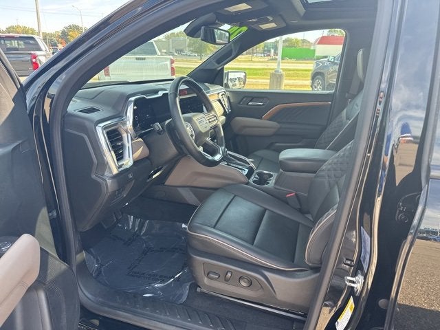 2024 GMC Canyon Denali