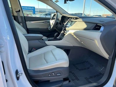 2022 Cadillac XT5 Premium Luxury