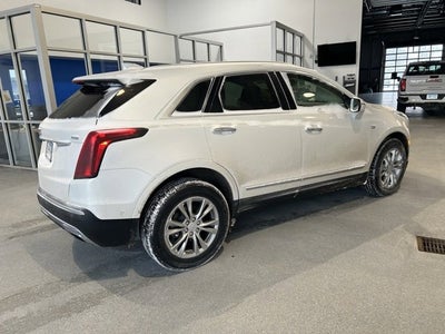 2022 Cadillac XT5 Premium Luxury