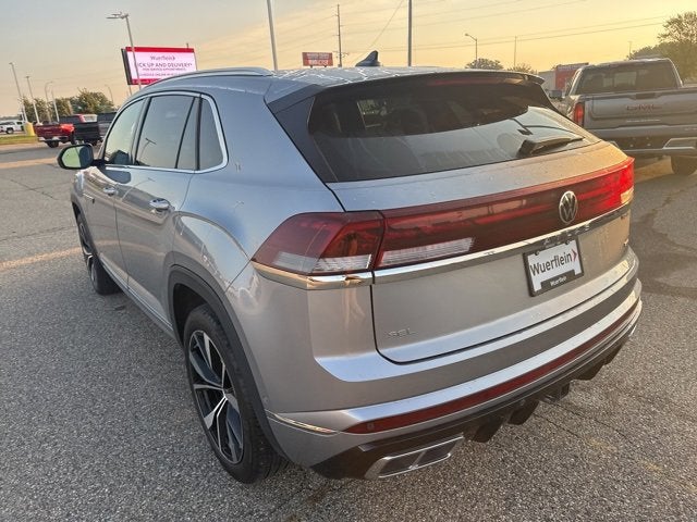 2024 Volkswagen Atlas Cross Sport 2.0T SEL Premium R-Line