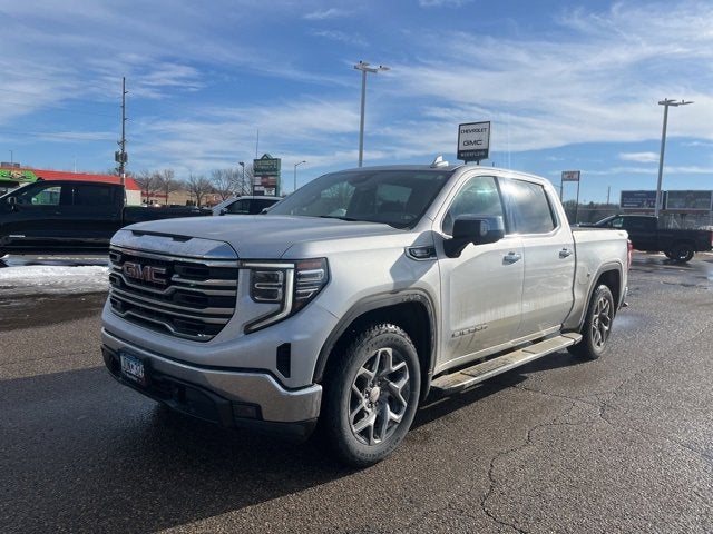 2022 GMC Sierra 1500 SLT