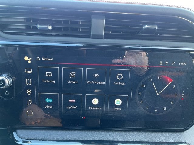 2025 GMC Sierra 1500 AT4