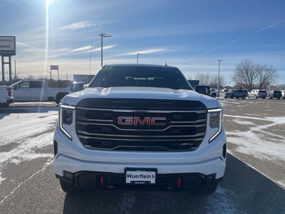 2025 GMC Sierra 1500 AT4