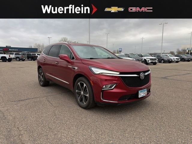 2022 Buick Enclave Essence