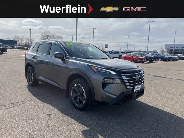 2024 Nissan Rogue SV